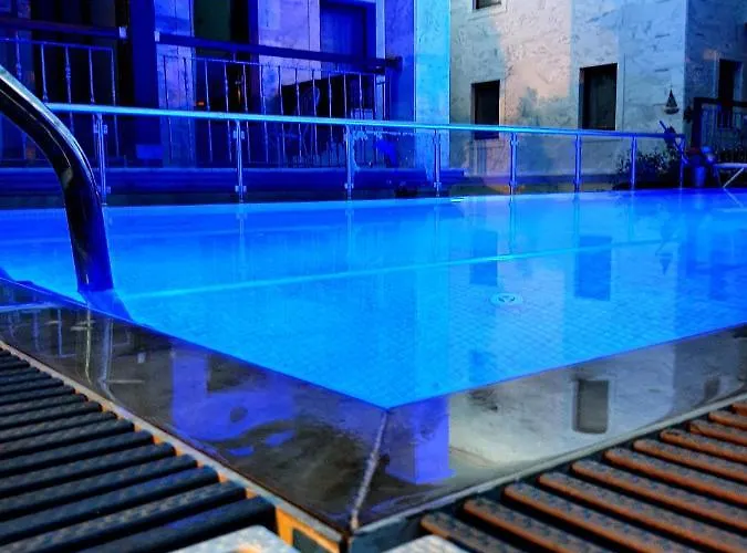 Stone House Apart-hotel 4*